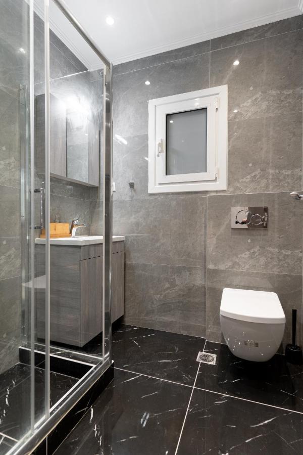 Cosy 2Br Apartment Next To Bars & Restaurants Atenas Exterior foto