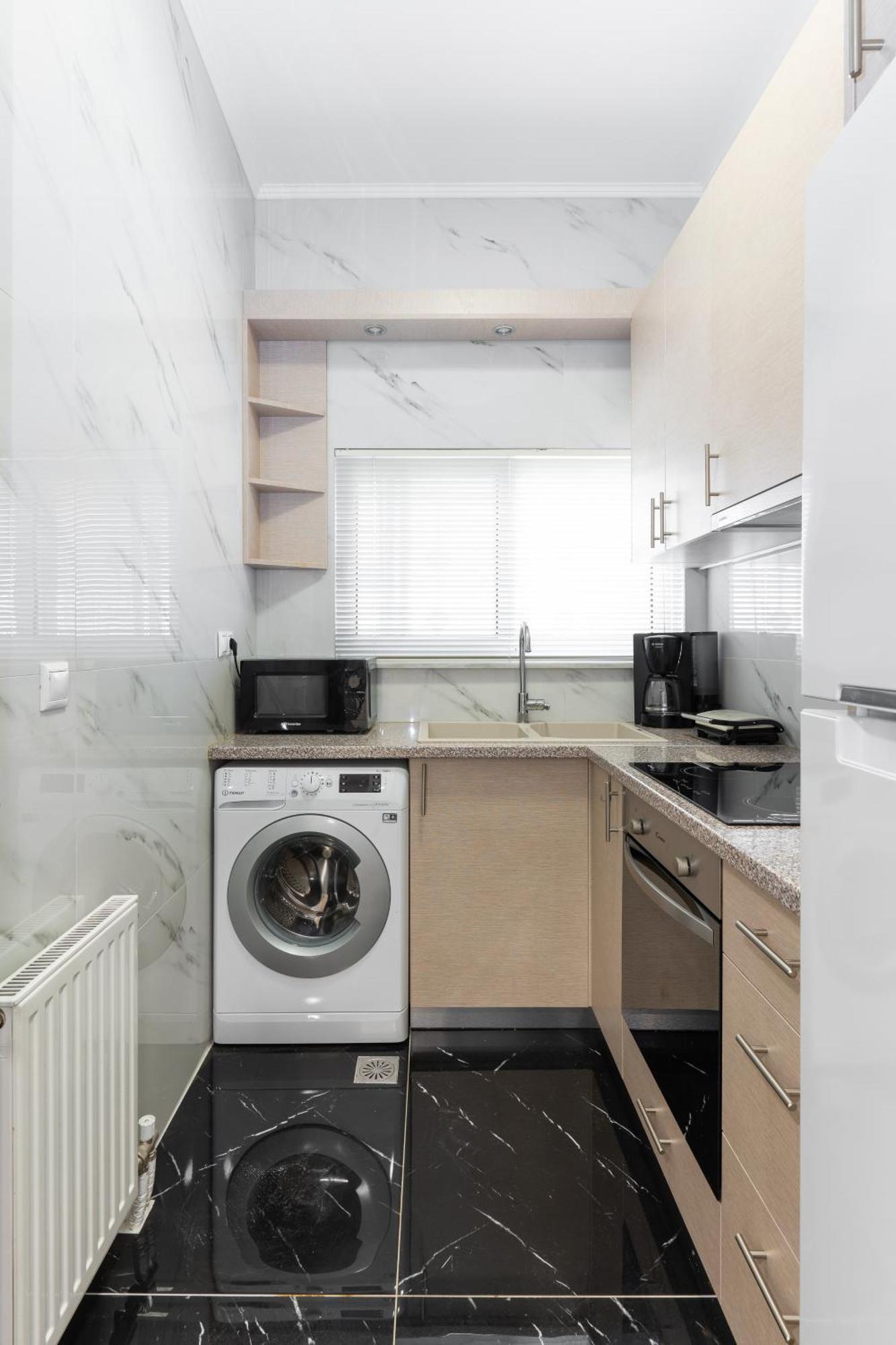 Cosy 2Br Apartment Next To Bars & Restaurants Atenas Exterior foto